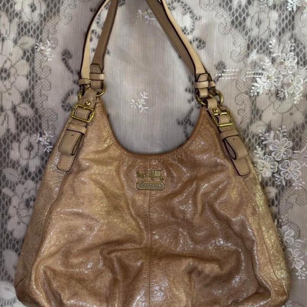 Coach Women's Tan and Gold Bag